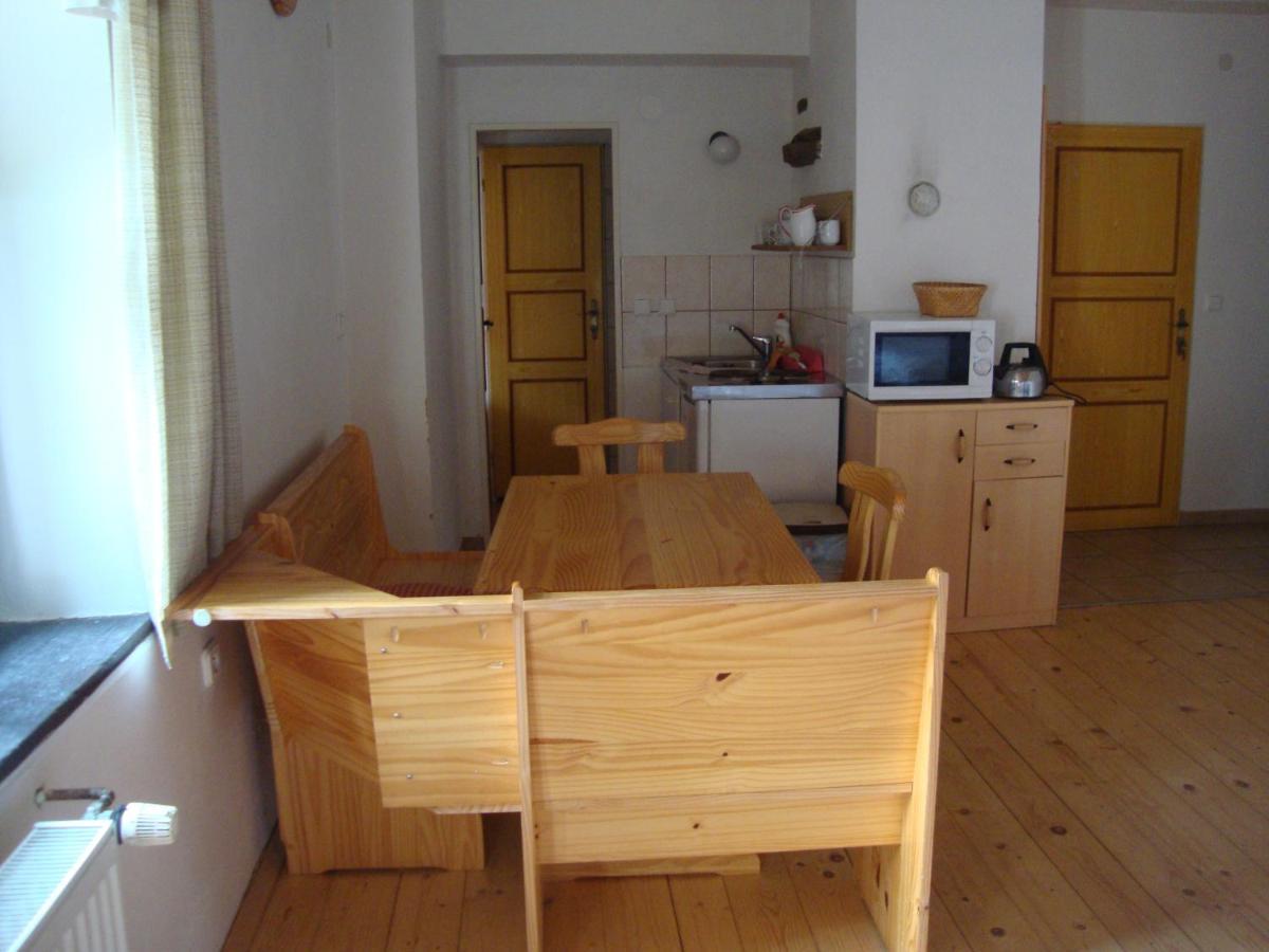 Hotel Petrovicky Mlyn à Kasanice Extérieur photo