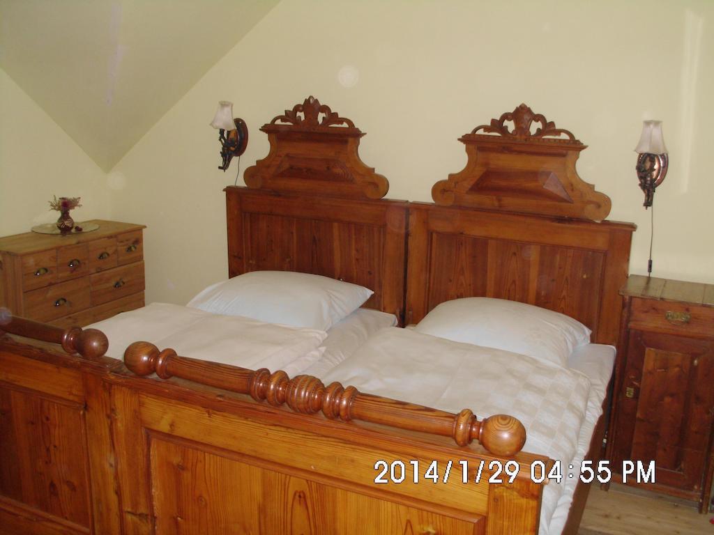 Hotel Petrovicky Mlyn à Kasanice Chambre photo